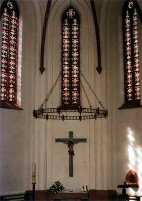 Chor der alten Josefskirche mit neuem Zelebrationsaltar