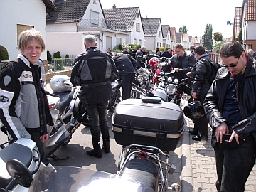 Lauter Motorrder in Eich