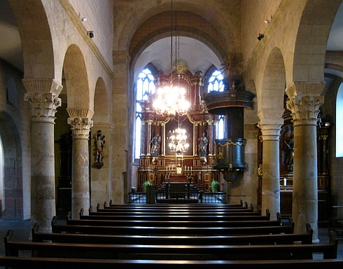 Kirche und Kunst in der Justinuskirche