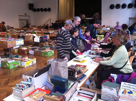 Bcher- und Schallplattenflohmarkt